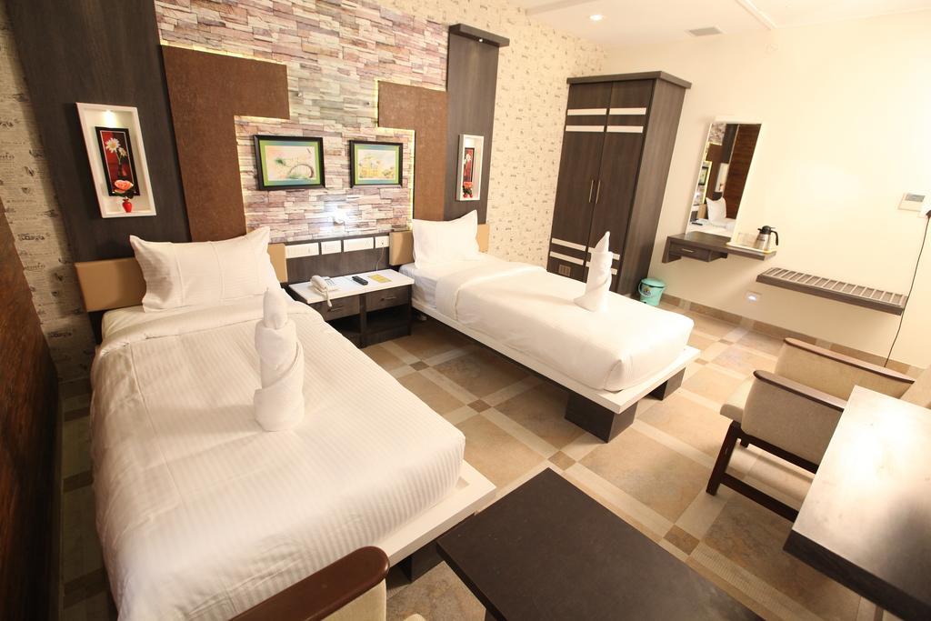 Mmr Gardens Hotel Madurai Ngoại thất bức ảnh