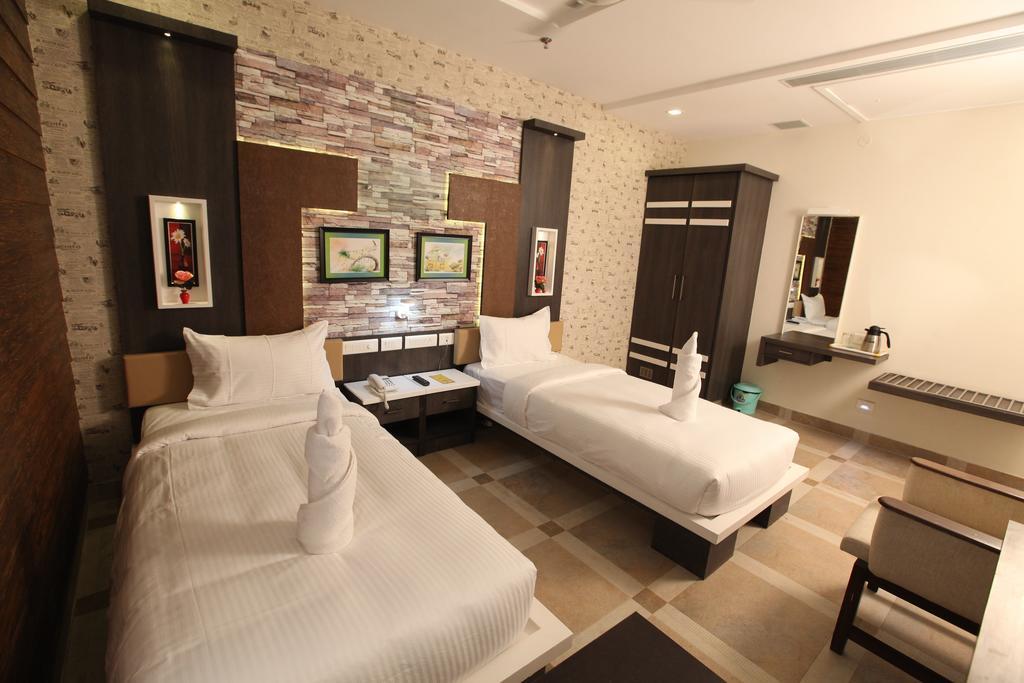 Mmr Gardens Hotel Madurai Ngoại thất bức ảnh