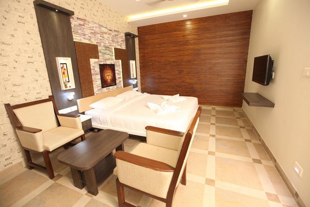 Mmr Gardens Hotel Madurai Ngoại thất bức ảnh